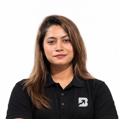 Eva, COO & 3D Product Modeling Artist